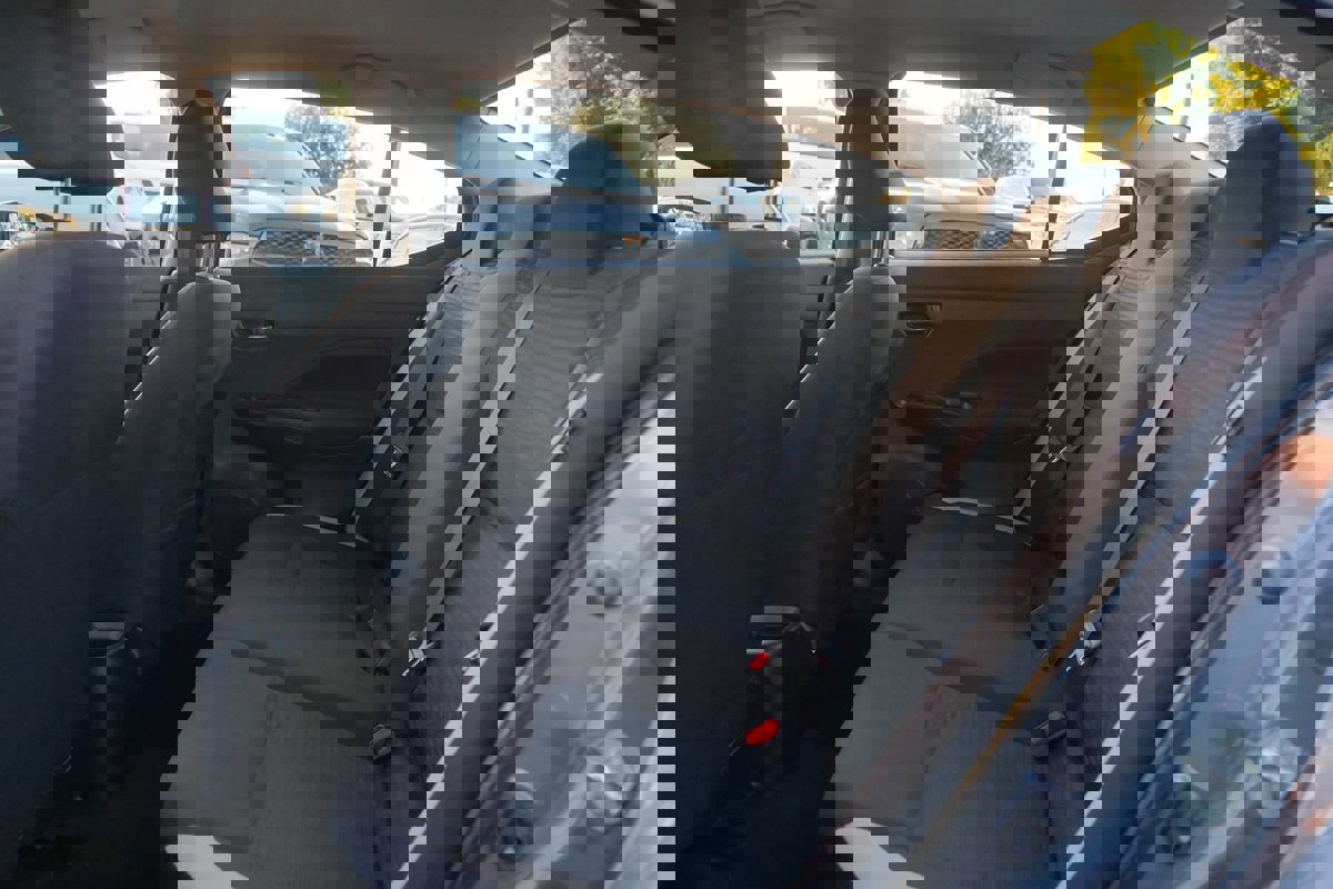 Used 2021 Nissan Versa SV image 25