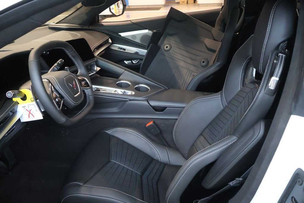 New 2026 Chevrolet Corvette Stingray Premium Conv image 13