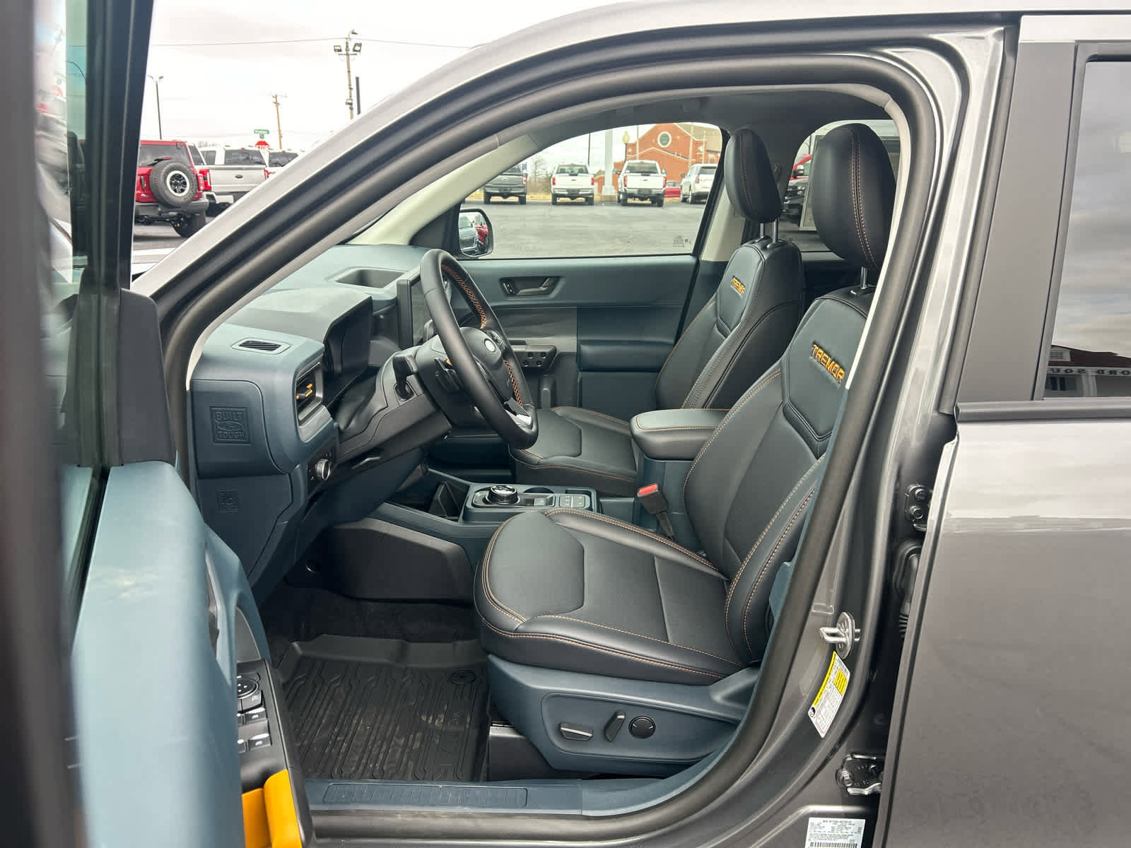 New 2026 Ford Maverick Tremor image 16