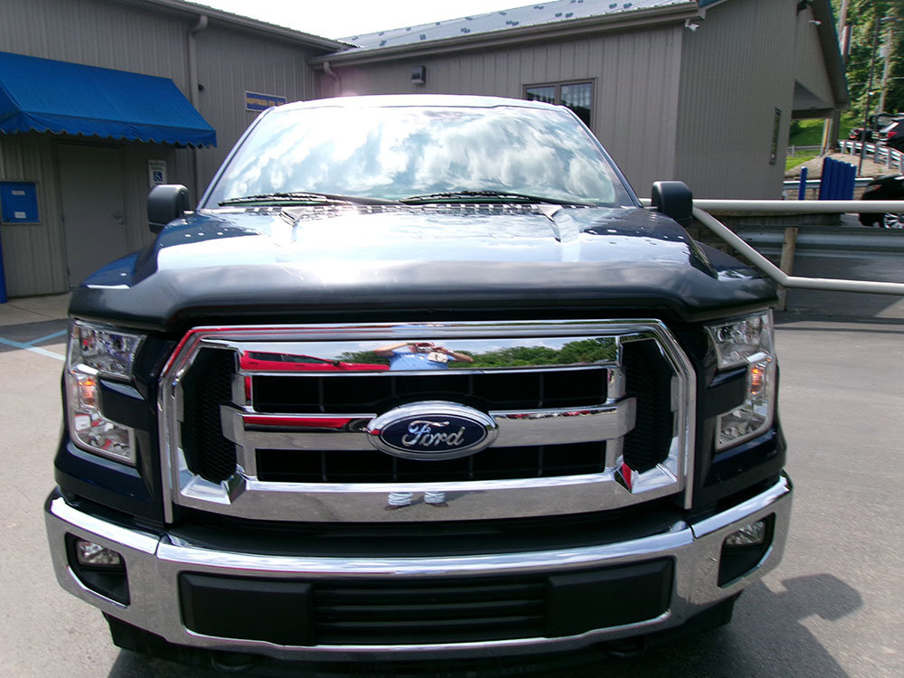 Used 2017 Ford F150 XLT image 3