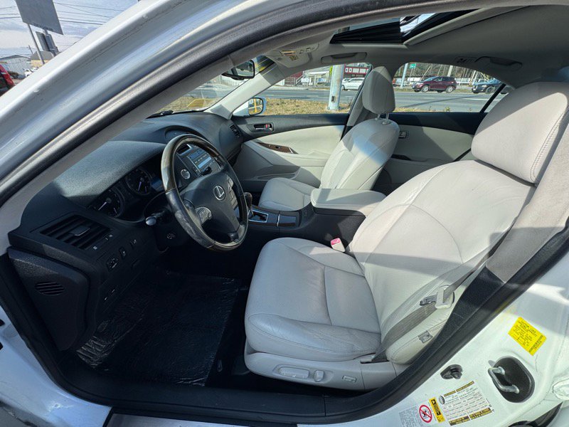 Used 2010 Lexus ES 350 image 9
