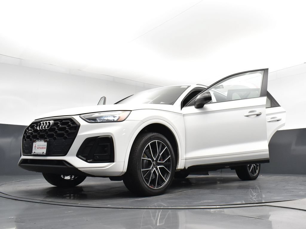 Used 2023 Audi SQ5 Premium Plus w/ Premium Plus Package AWD/4WD image 28