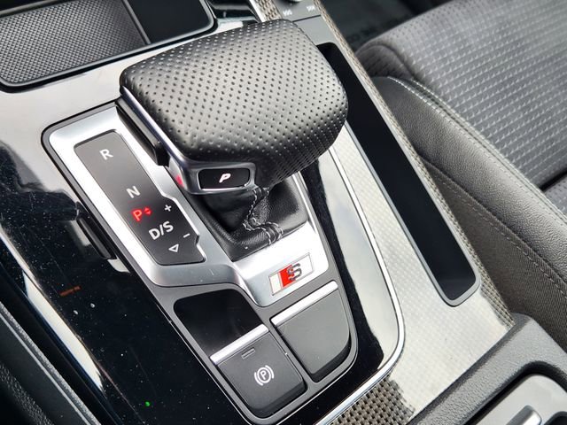 Used 2022 Audi SQ5 Premium w/ Convenience Package image 18