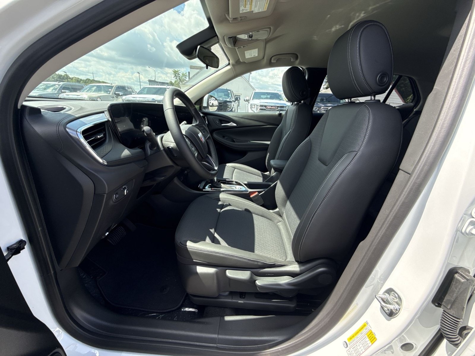 New 2026 Buick Encore GX Preferred FWD image 13