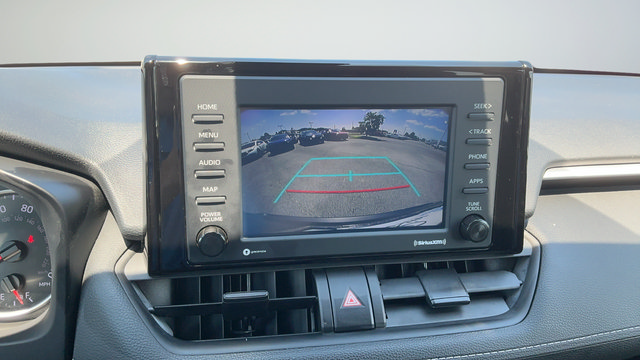 Used 2022 Toyota RAV4 LE FWD image 14