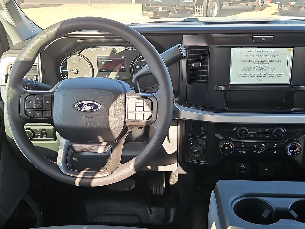 New 2026 Ford F350 XL w/ XL Chrome Package AWD/4WD image 17