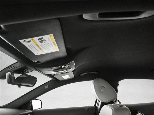 Used 2018 Mercedes-Benz GLA 250 4MATIC image 17