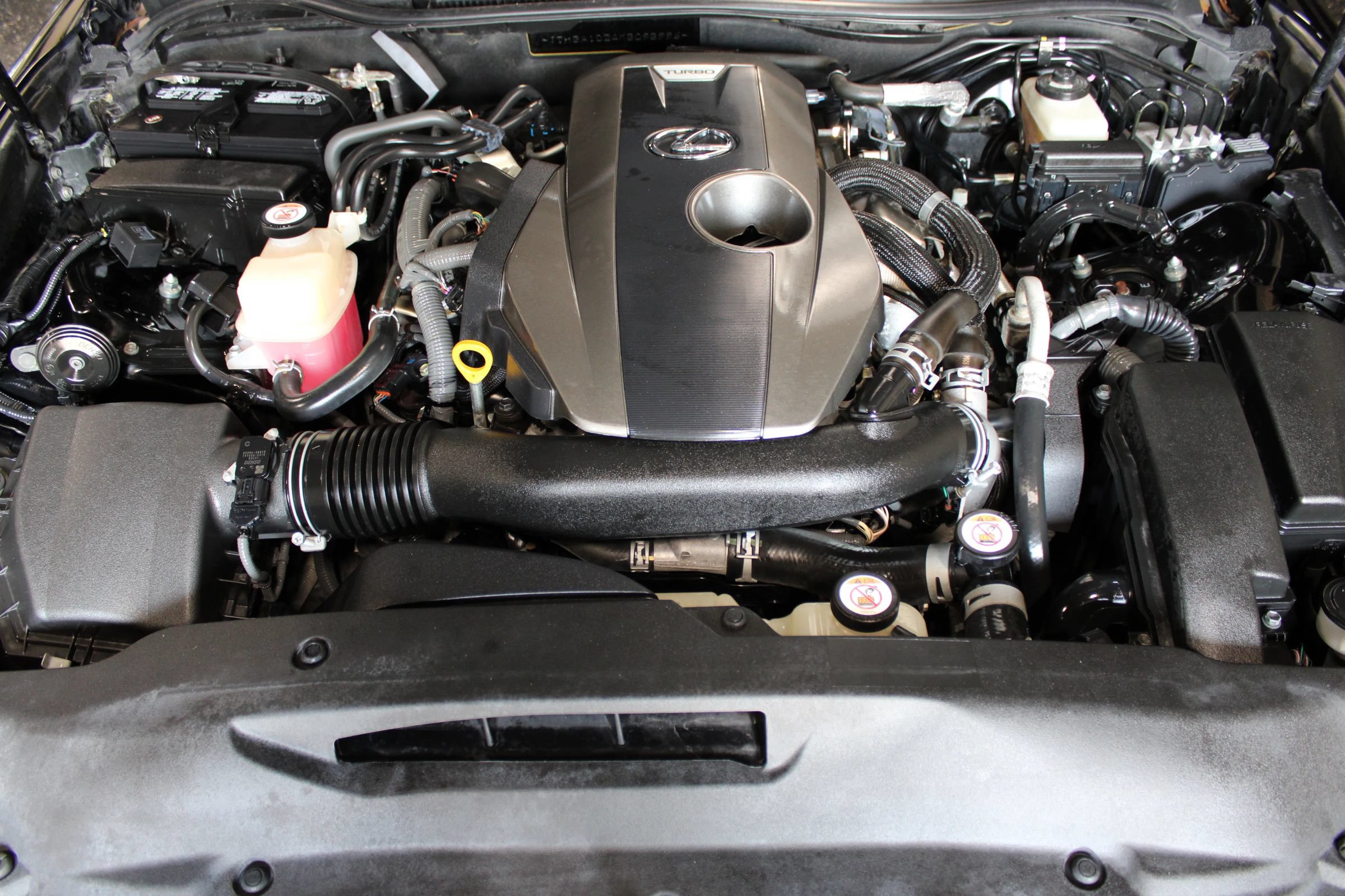 Used 2019 Lexus IS 300 F Sport w/ F Sport Package RWD image 40