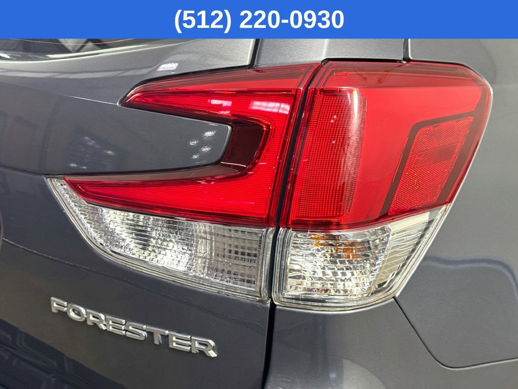 Used 2023 Subaru Forester AWD/4WD image 31