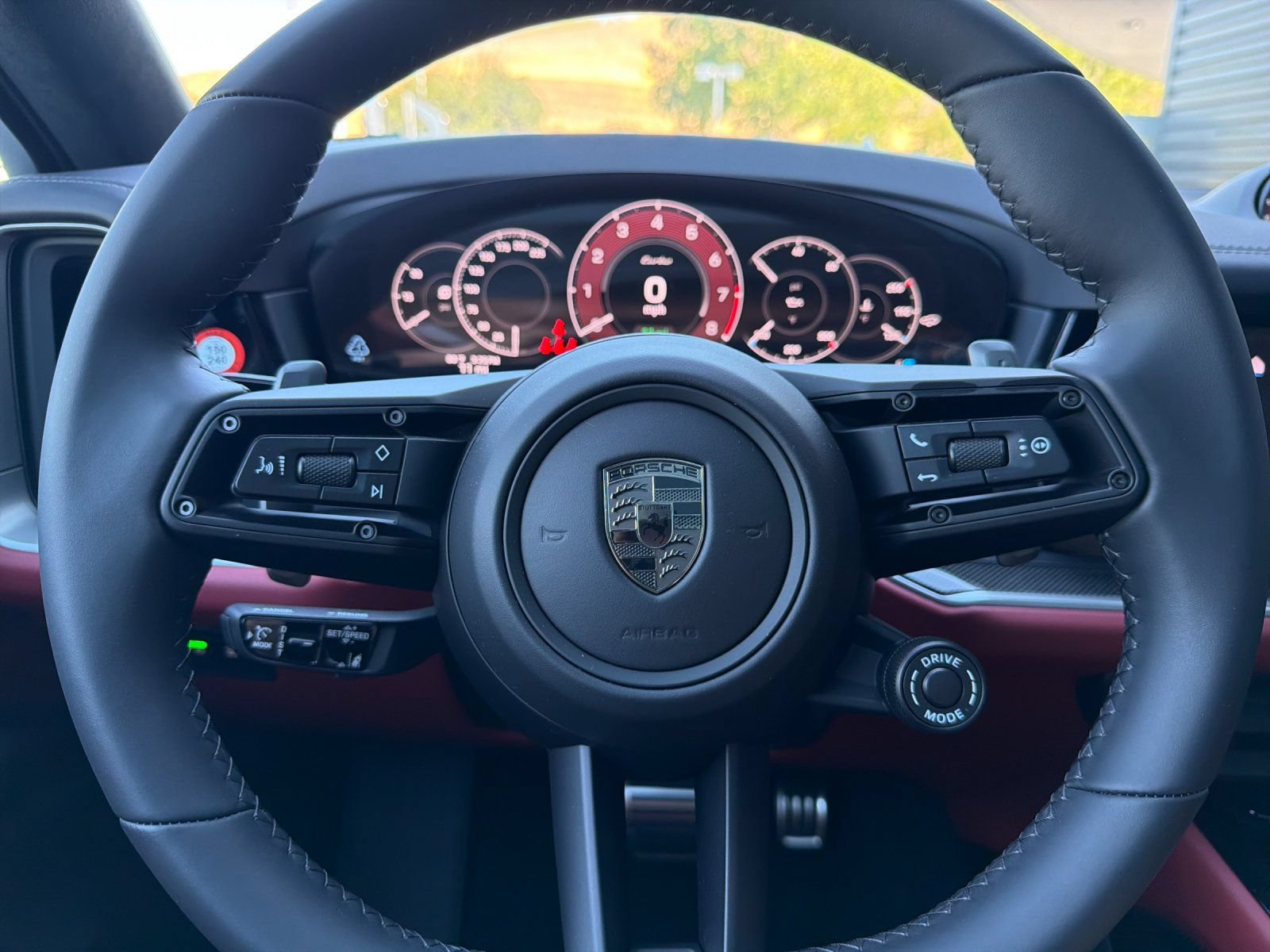 New 2026 Porsche Cayenne Turbo AWD/4WD image 23