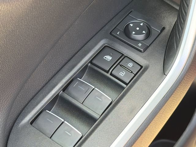 Used 2024 Toyota RAV4 Limited image 23