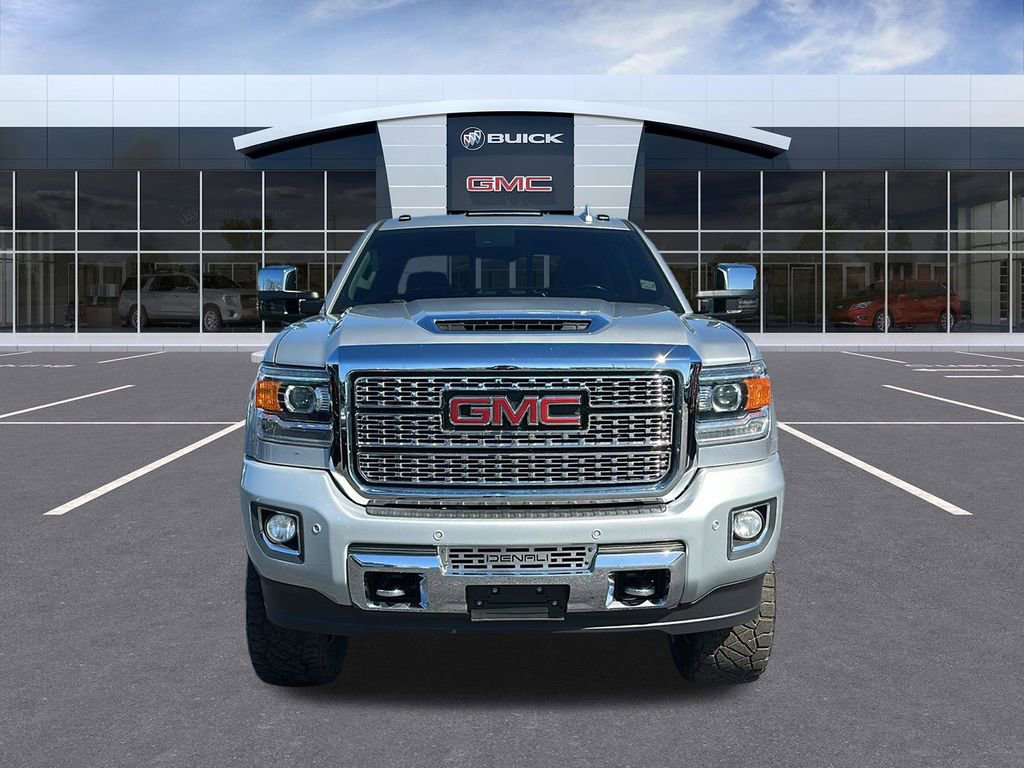 Used 2018 GMC Sierra 2500 Denali w/ Duramax Plus Package image 8