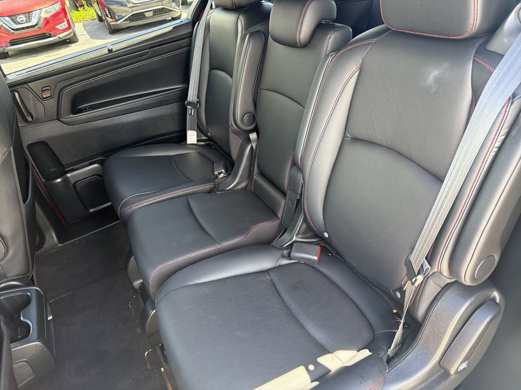 Used 2023 Honda Odyssey Sport image 17
