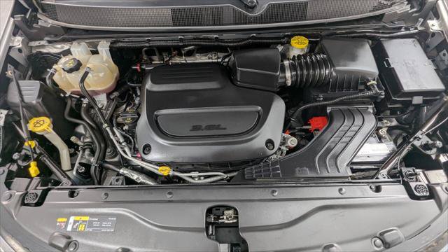 Used 2023 Chrysler Voyager LX FWD image 29