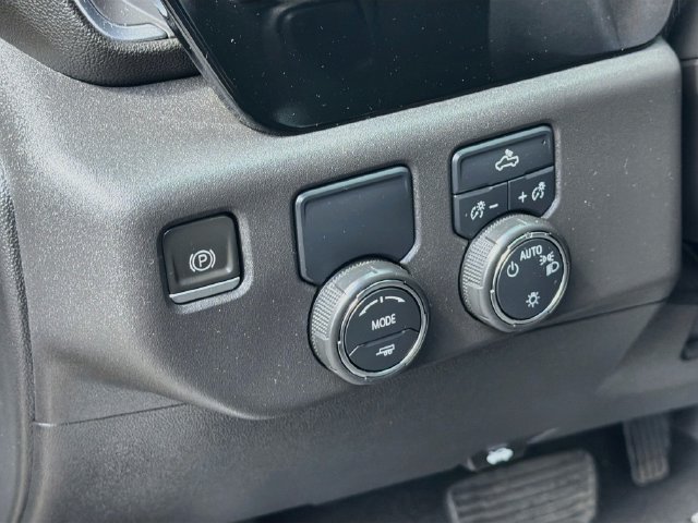 Used 2023 Chevrolet Silverado 1500 LT w/ LPO, Dark Essentials Package RWD image 10