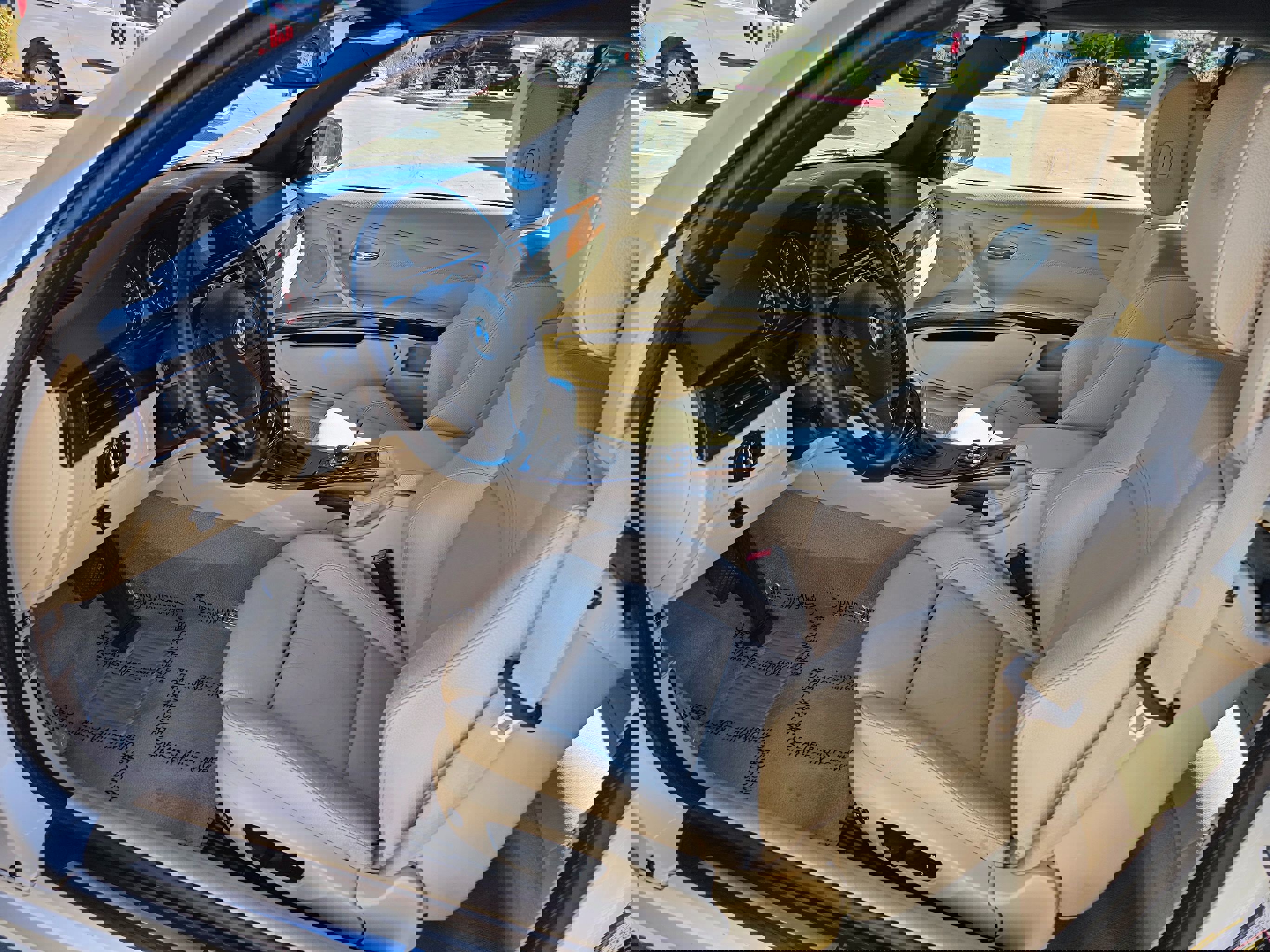 Used 2011 BMW 328i Convertible image 16