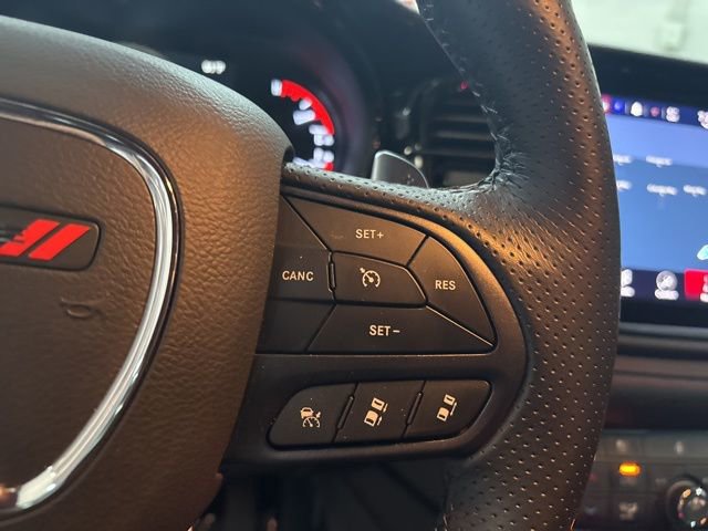 Used 2025 Dodge Durango GT image 28