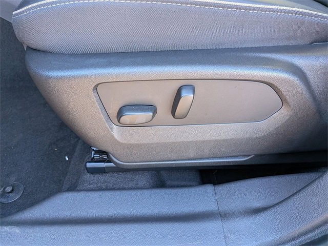 Used 2023 Buick Envision Essence image 15