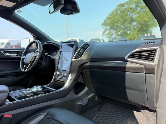 Certified 2023 Ford Edge ST-Line AWD/4WD image 17