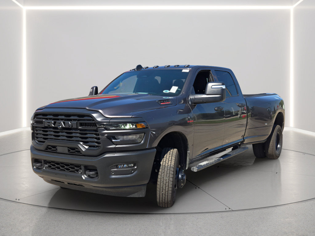 New 2026 RAM 3500 Tradesman AWD/4WD image 4