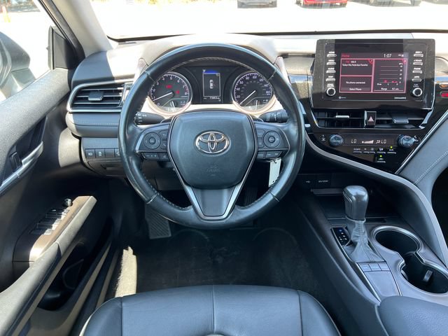 Used 2023 Toyota Camry SE FWD image 12