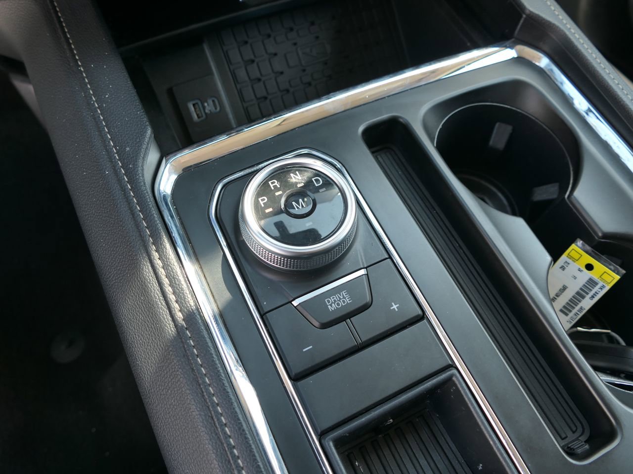 Used 2024 Ford Expedition Max XLT image 21