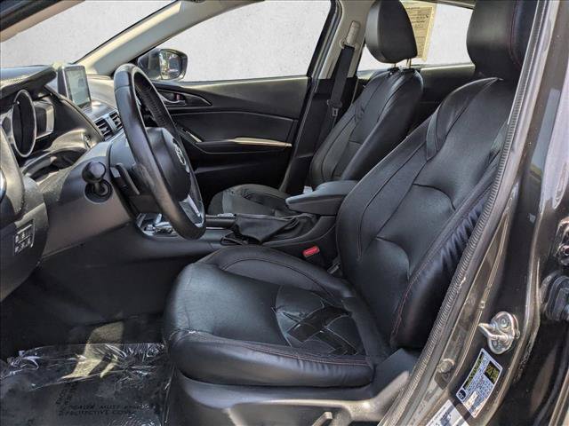Used 2016 MAZDA MAZDA3 s Grand Touring w/ Technology Package FWD image 16