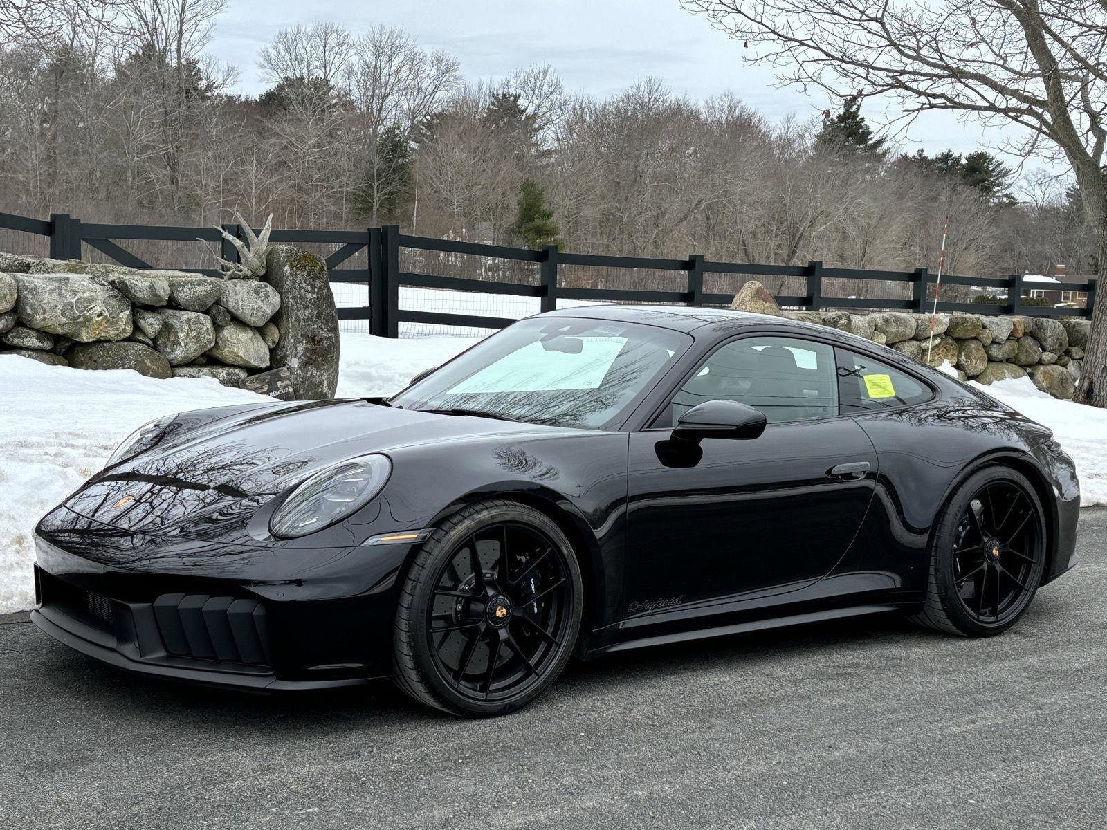 Used 2025 Porsche 911 Carrera 4 GTS image 8