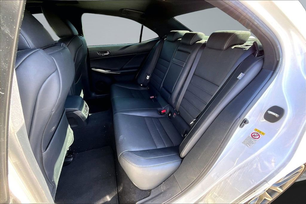 Used 2016 Lexus IS 200t RWD image 19