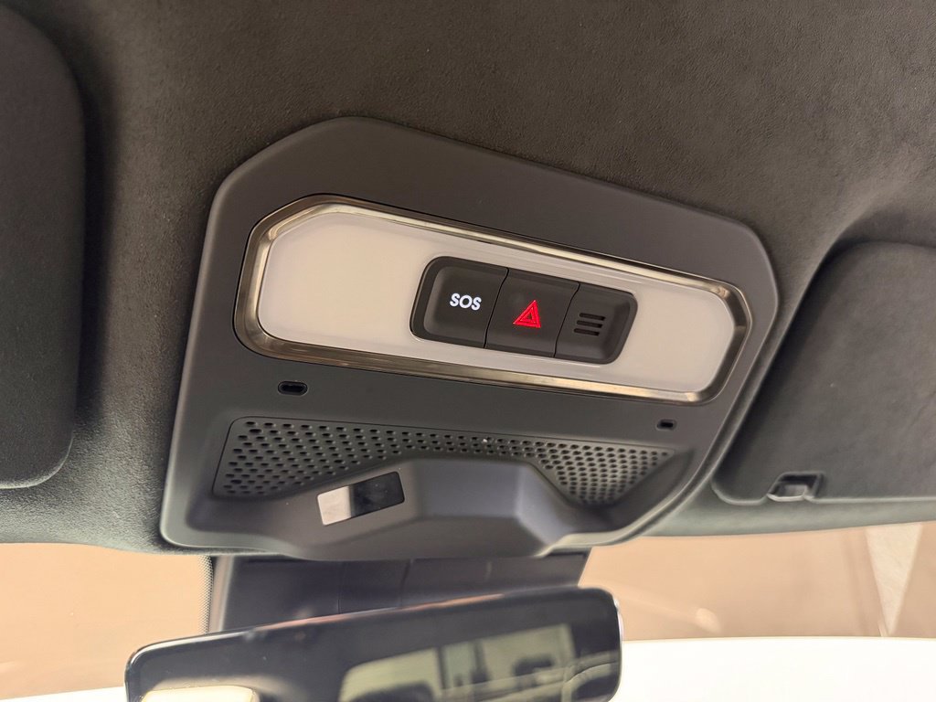 Used 2022 Rivian R1T Adventure AWD/4WD image 27