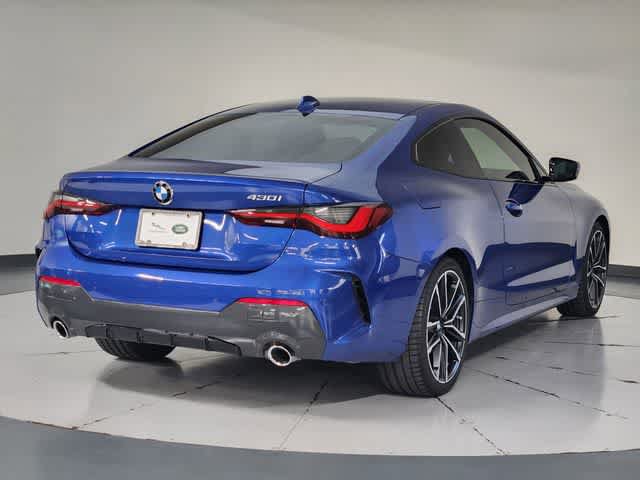 Used 2021 BMW 430i Coupe w/ M Sport Package RWD image 3