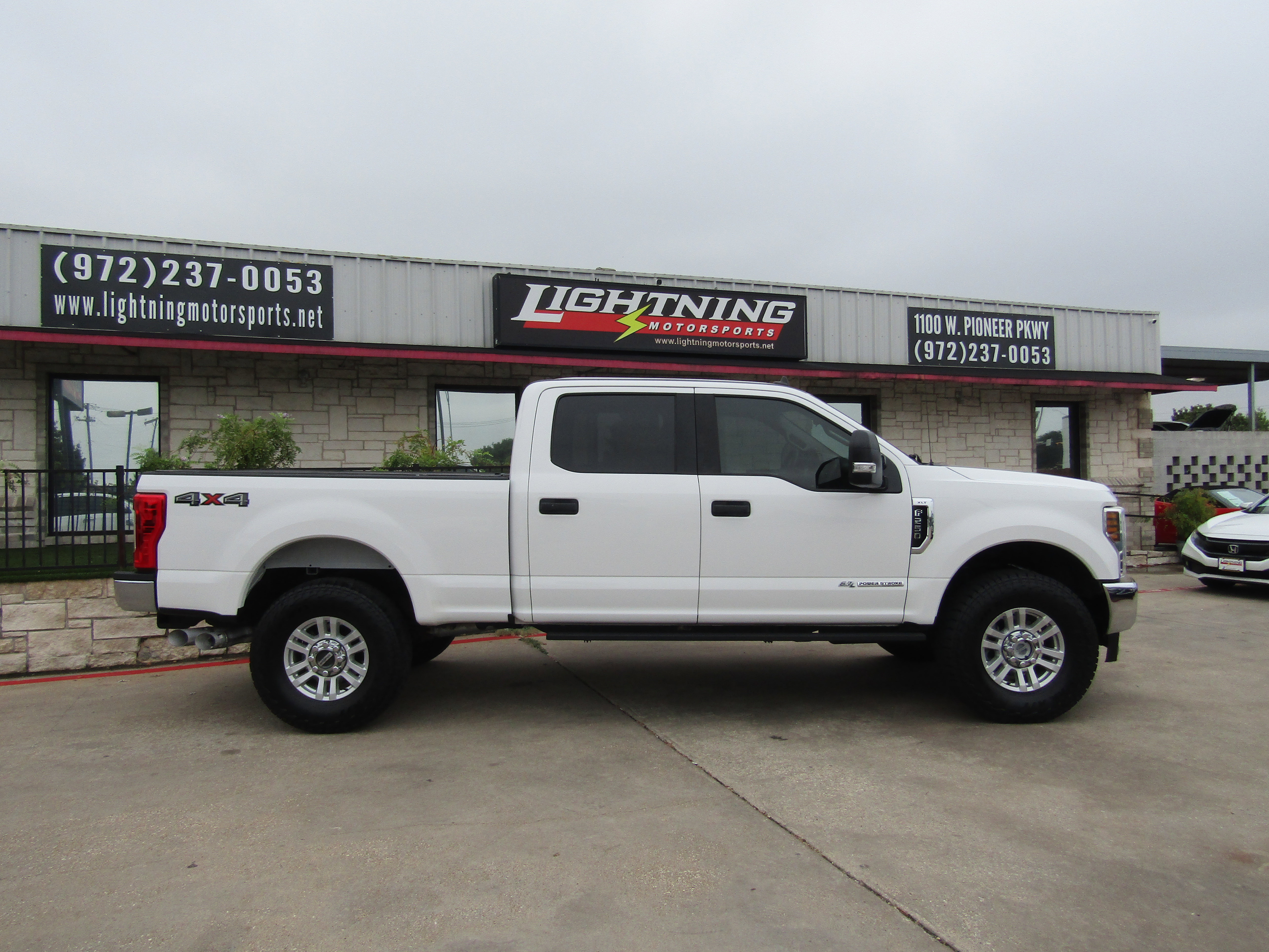 Used 2019 Ford F250 XLT w/ Snow Plow Prep Package image 5