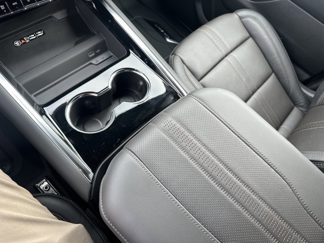 New 2026 Chevrolet Tahoe High Country image 21