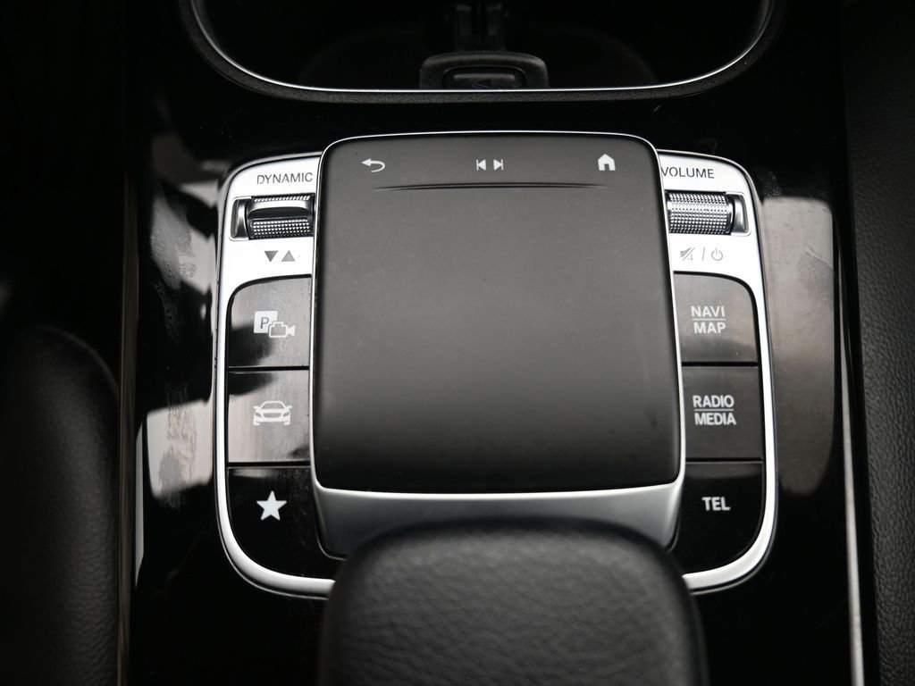 Used 2020 Mercedes-Benz CLA 250 4MATIC image 29