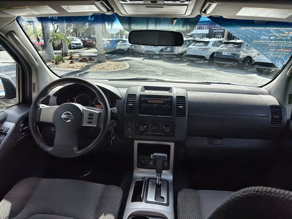 Used 2010 Nissan Pathfinder S image 16