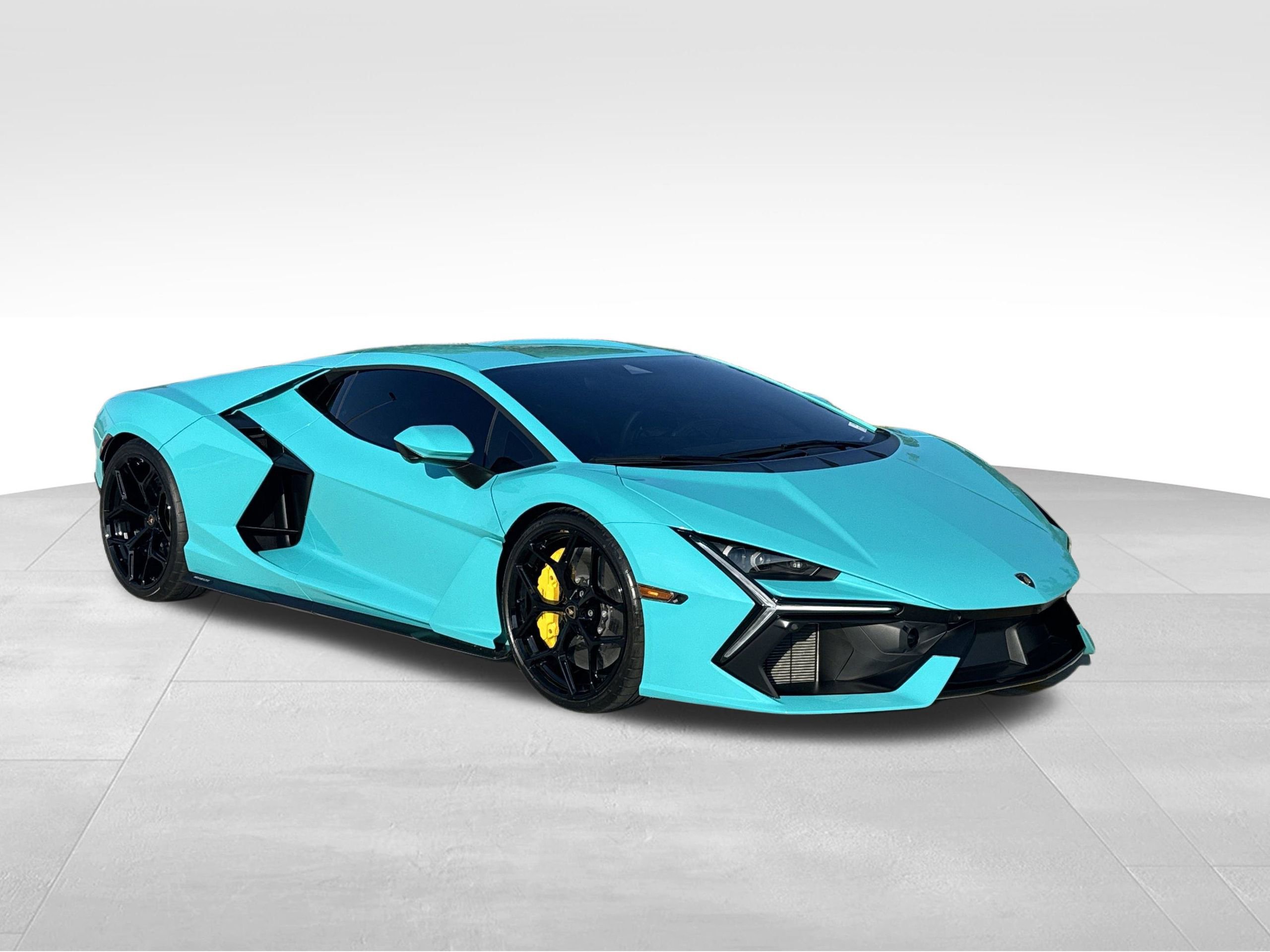 Used 2024 Lamborghini Revuelto image 1