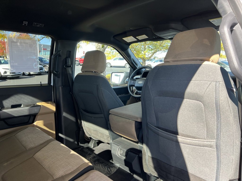 Used 2023 Ford F150 XLT image 27