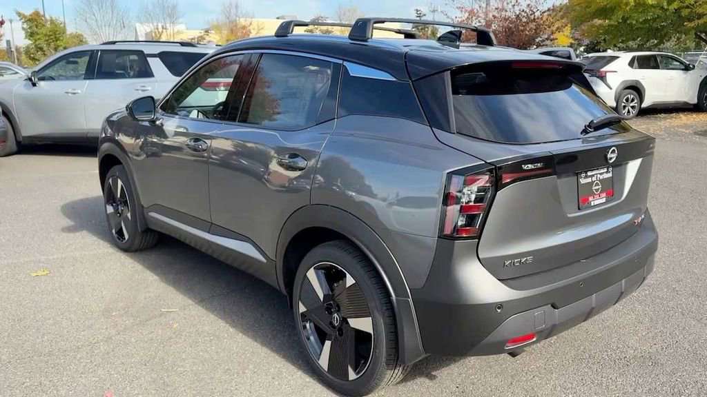 New 2026 Nissan Kicks SR w/ SR Premium Package AWD/4WD image 10