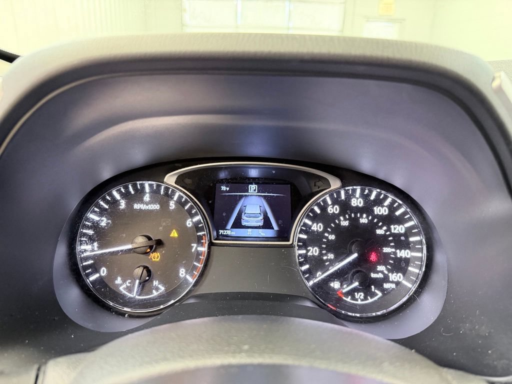 Used 2019 Nissan Pathfinder SV FWD image 41