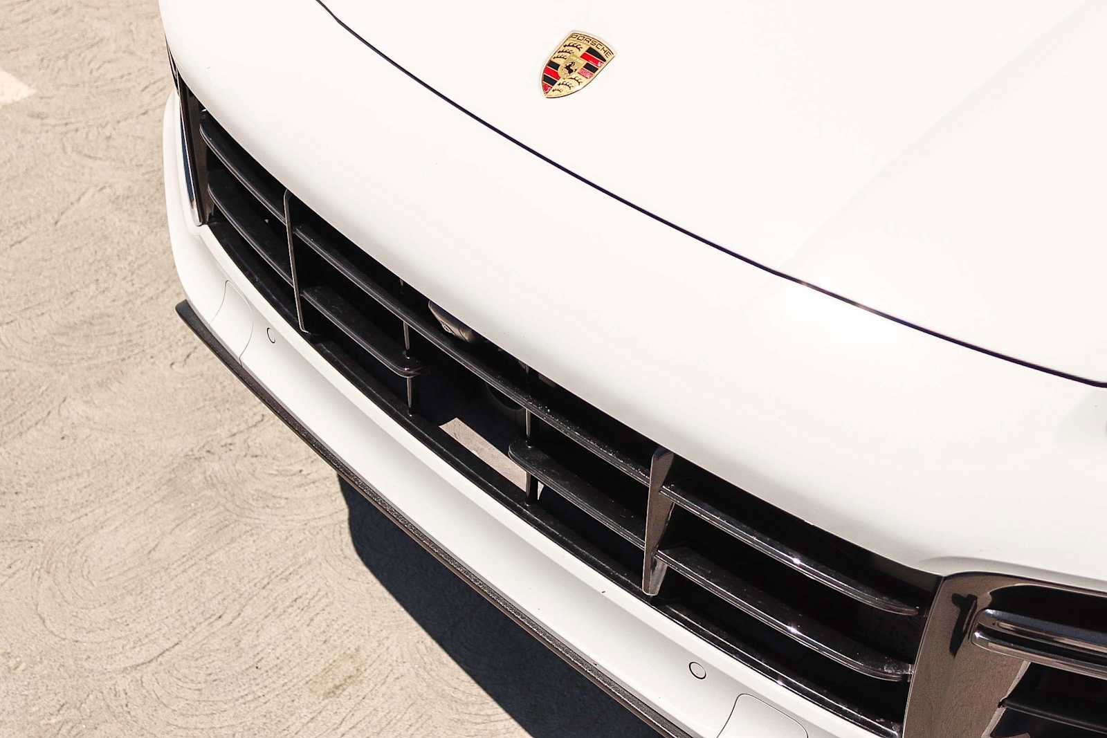 Used 2023 Porsche Cayenne Turbo AWD/4WD image 8