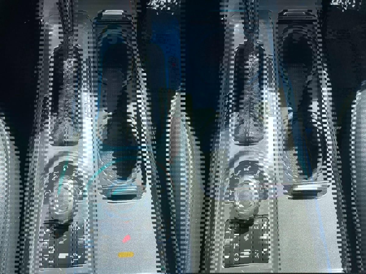 Used 2012 Land Rover Range Rover Supercharged image 20