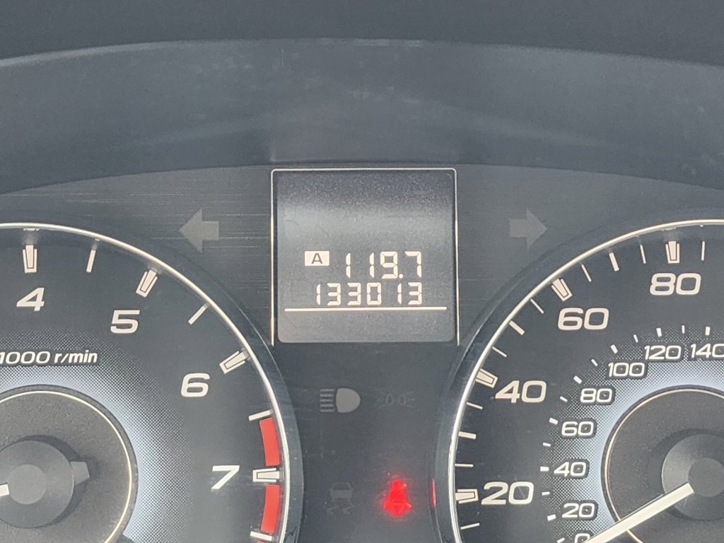 Used 2010 Subaru Legacy 2.5GT image 19