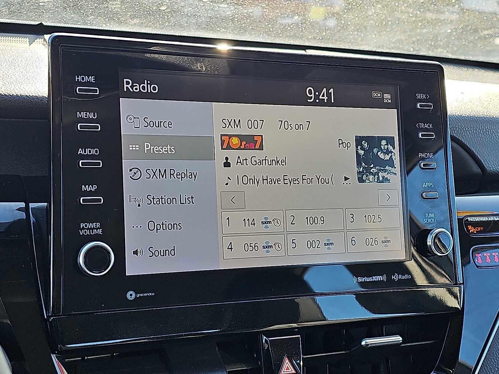 Used 2022 Toyota Camry XSE image 17