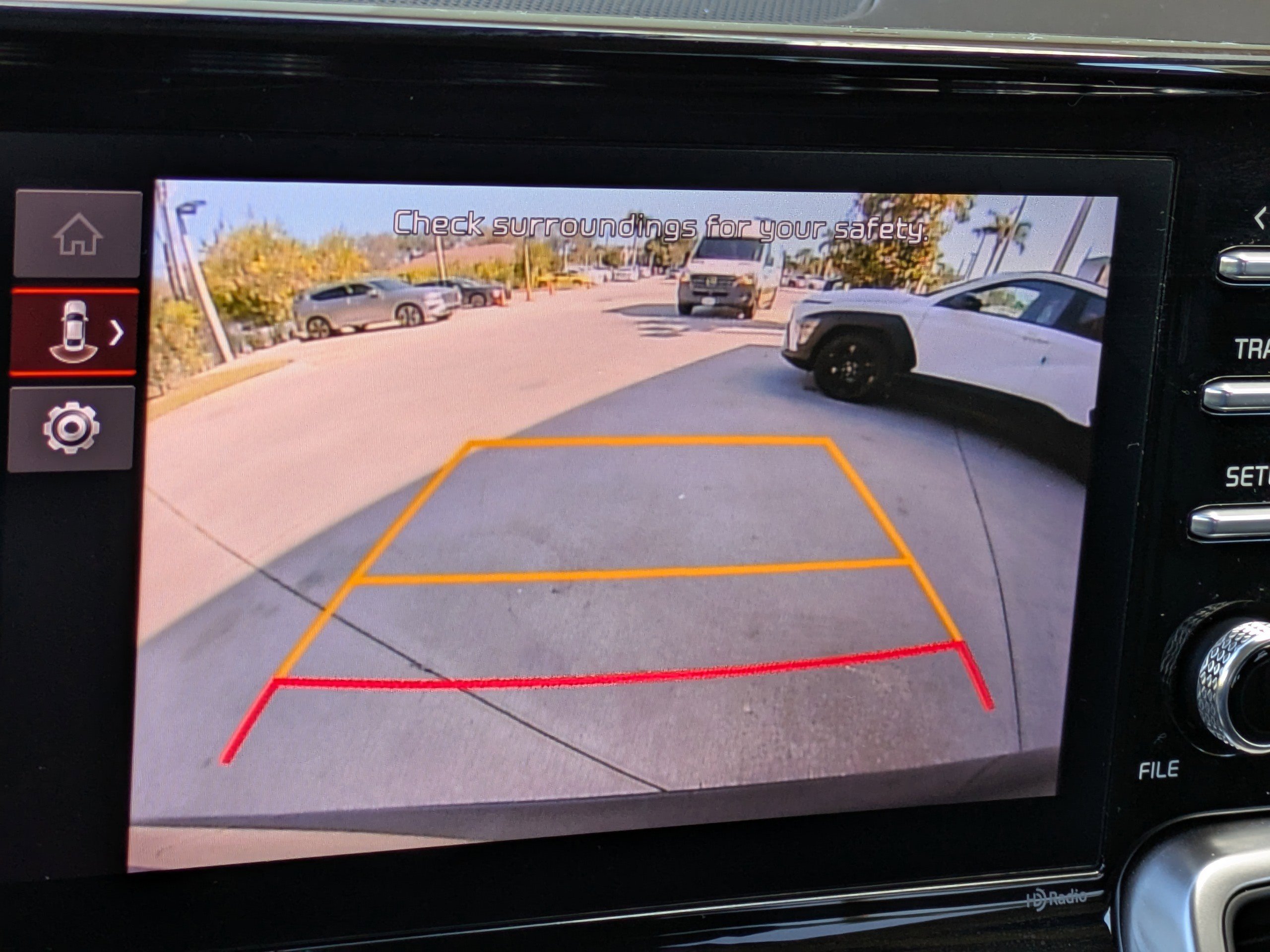 Used 2023 Kia Sorento LX image 24