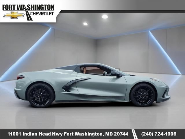 Used 2024 Chevrolet Corvette Stingray Premium Conv w/ Stealth Interior Trim Package RWD image 2
