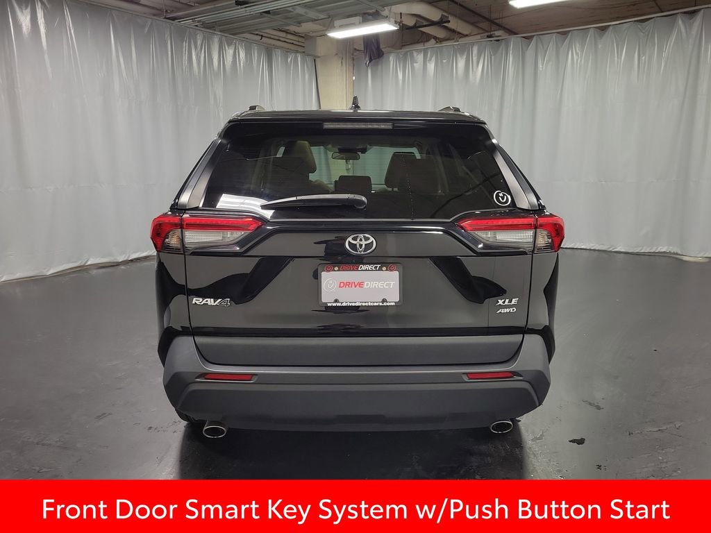 Used 2023 Toyota RAV4 XLE Premium AWD/4WD image 7