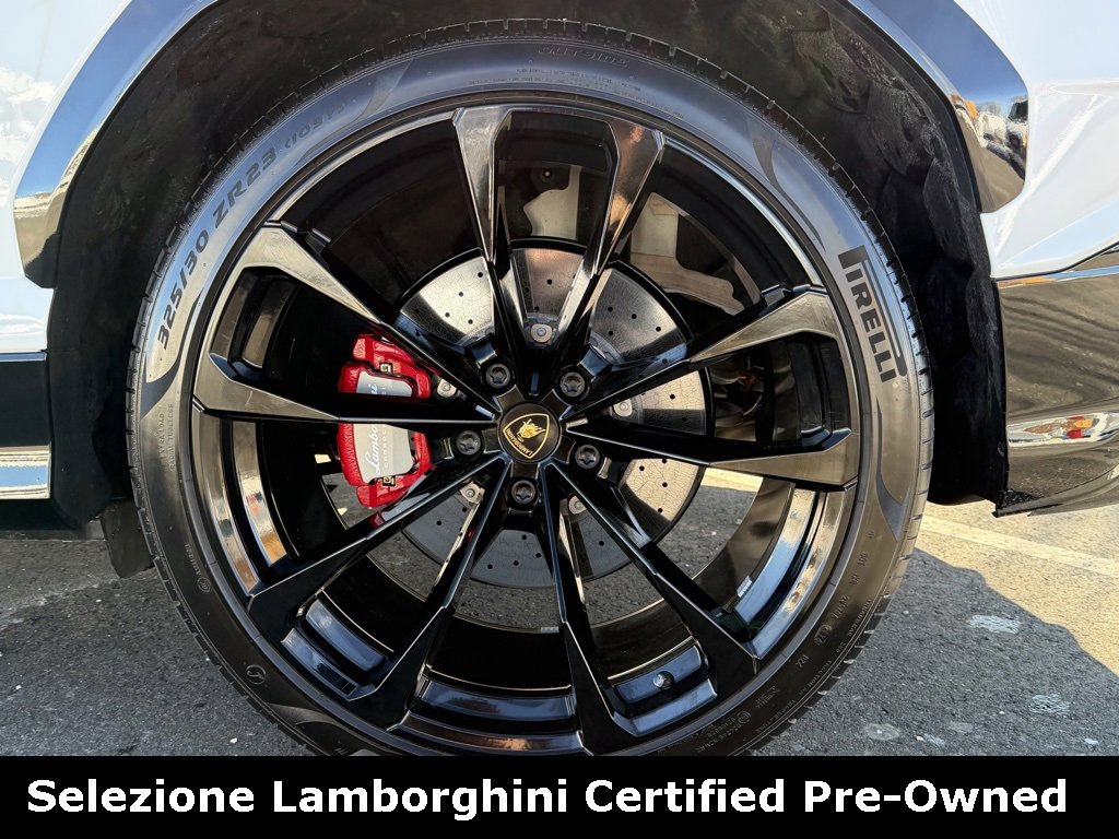 Used 2024 Lamborghini Urus S image 10