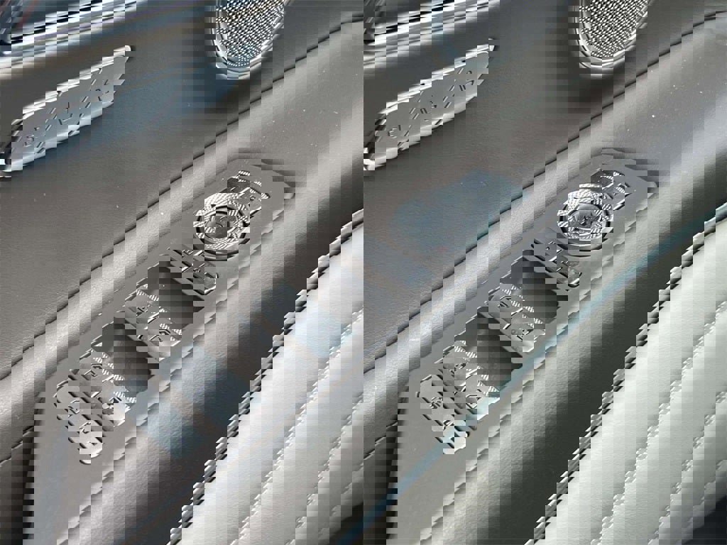 Used 2023 Genesis GV80 3.5T image 29