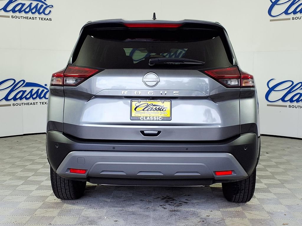 Used 2023 Nissan Rogue S FWD image 4