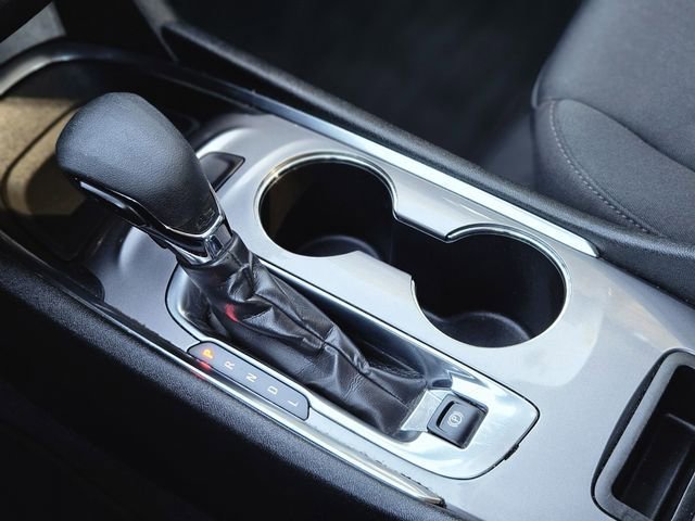 Used 2023 Chevrolet Malibu LT FWD image 26